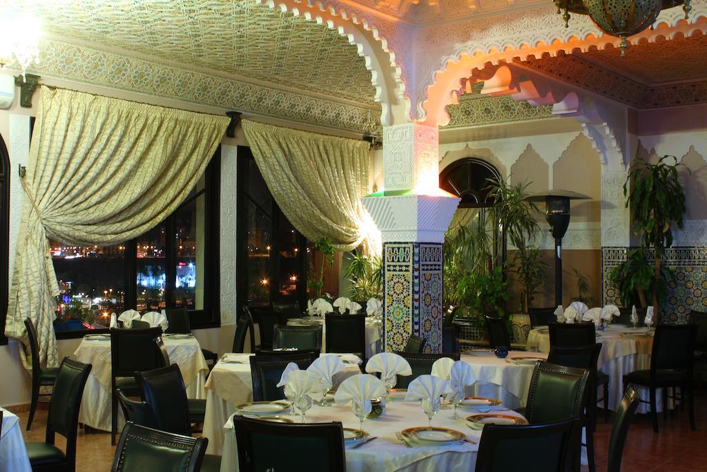 Collier De La Colombe Hotel Meknes Luaran gambar